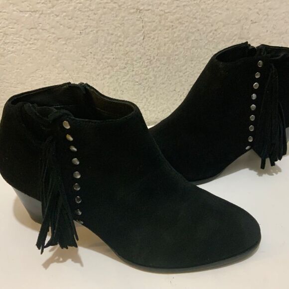 Vionic • Faros Fringed Bootie ankle boot black suede heeled studded orthotic - Picture 5 of 10